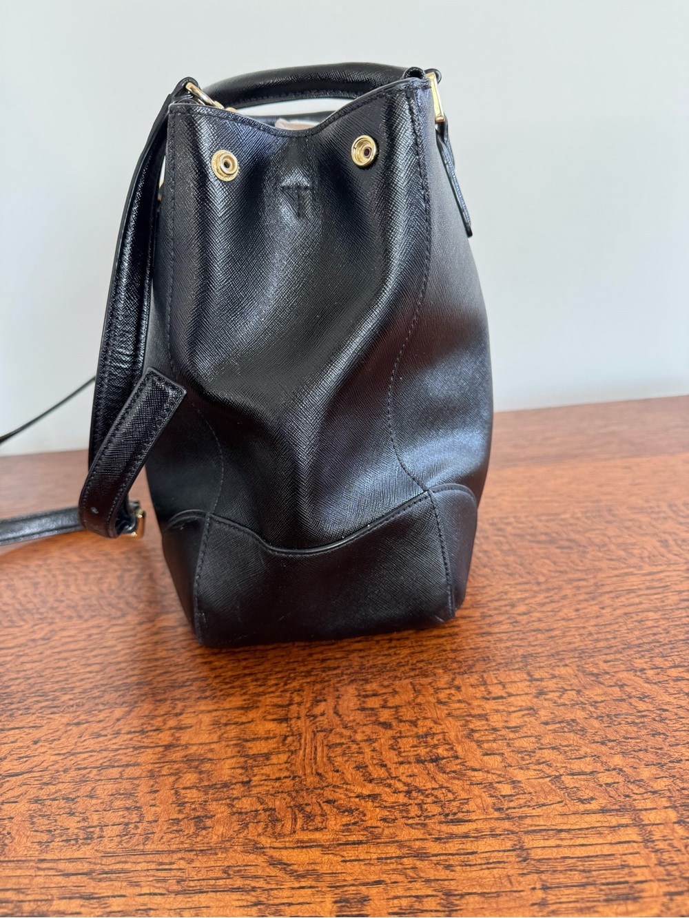 Tory Burch Robinson Double Zip Tote - Saffiano Leather - Picture 5 of 16
